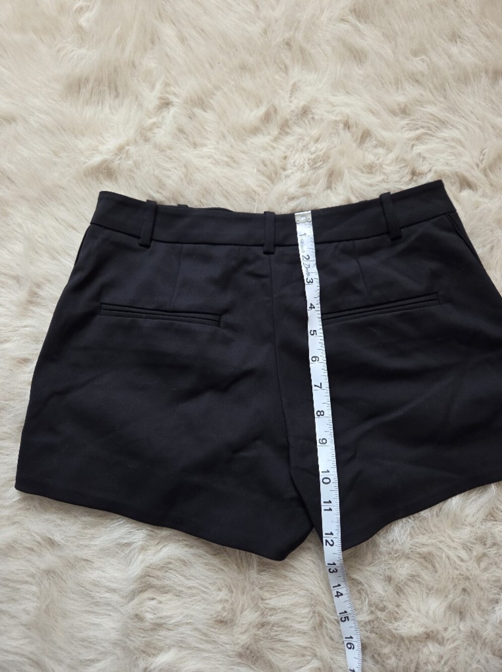 L'AGENCE Black Women's Dress Shorts Sz 2 2.5" - Picture 10 of 14